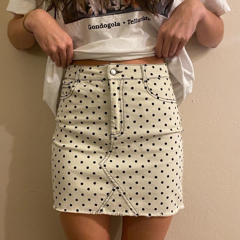 GB skirt